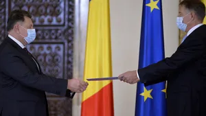 Iohannis a vorbit cu Rafila despre pandemie: nu se gândeşte la restricţii, sper să aibă dreptate
