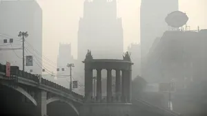 Medvedev decretează stare de urgenţă în şapte regiuni din cauza incendiilor