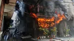 Incendiu devastator într-o clădire din New Delhi: patru morți și 37 de persoane salvate