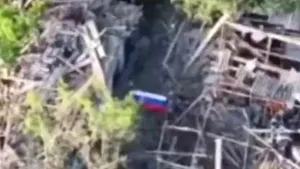 Moscova anunță capturarea unui sat din Donețk