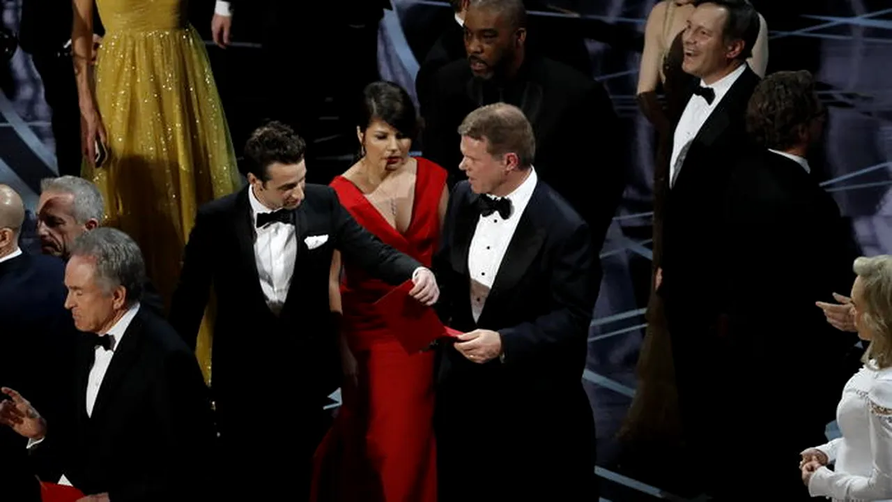 Gafa de la premiile OSCAR se lasă cu sancţiuni pe viaţă. Vinovaţilor li se INTERZICE colaborarea cu Academia de film