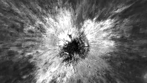 Un „eveniment unic la un secol”: O sondă NASA a descoperit un nou crater pe Lună