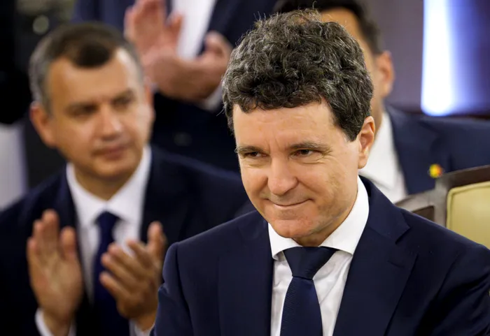 Mesajul de rămas bun al fostului primar Nicuşor Dan: „O să ne vedem pe aici”