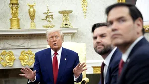WSJ: Conflictul dintre SUA și Iran ar putea dura până în 2029, se tem JD Vance și Marco Rubio