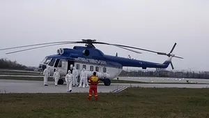 Trei bebeluşi născuţi prematur la spitalul focar Suceava au fost transferaţi la Bucureşti
