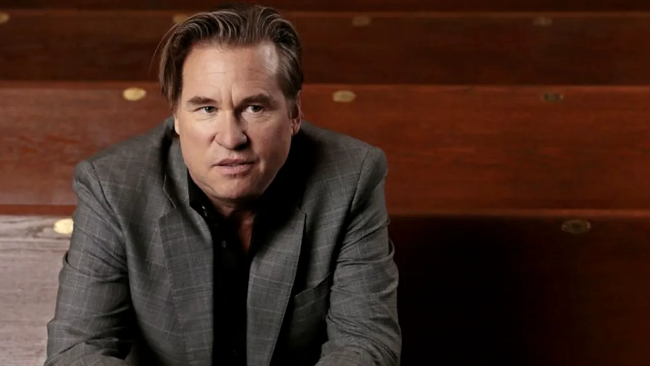 Val Kilmer a recunoscut că a suferit de cancer la gât