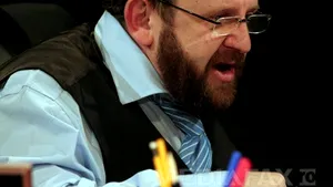 Actorul Adrian Titieni, despre intenţia de a candida la Primăria Bistriţa: Vreau să construiesc