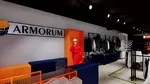 Armorum înregistrază creștere de 20% în 2024 și își consolidează poziția pe piața de e-commerce a echipamentelor de protecția muncii.Retailerul urmează să deschidă primul magazin fizic în Sibiu