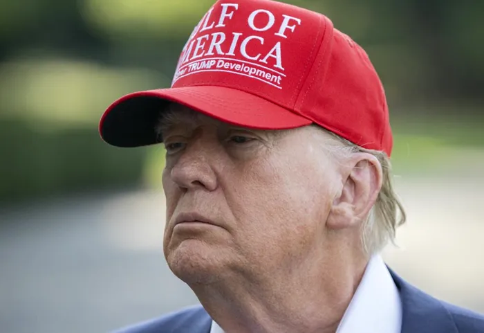 Trump impune un tarif de 35% pe importurile din Canada