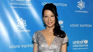 Actriţa Lucy Liu a devenit mamă pentru prima dată