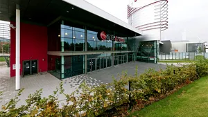 Oraşul de vânzare. Cum încearcă al doilea oraş al Marii Britanii să scape de datorii