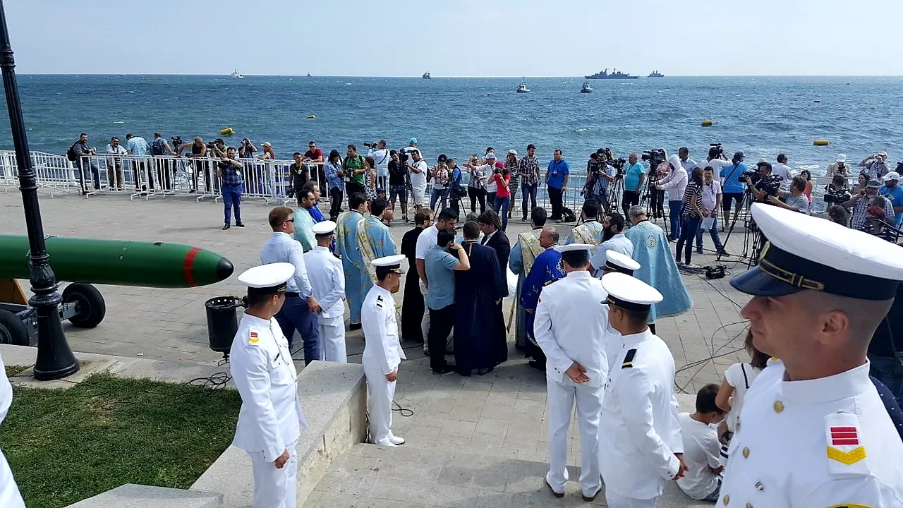 Ziua Marinei: Aproximativ 10.000 de turişti şi constănţeni, aşteptaţi la manifestările de pe Litoral/ Ora la care este programat cel mai mare spectacol naval al anului şi când apare „Zeul Neptun” | VIDEO