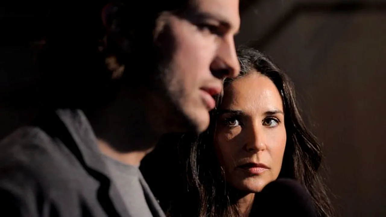 Divorţul dintre Demi Moore şi Ashton Kutcher: Ce avere vor avea de împărţit vedetele