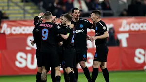 FCSB s-a impus la Arad cu UTA și pornește în play-out-ul din Superliga de fotbal din postura de lider