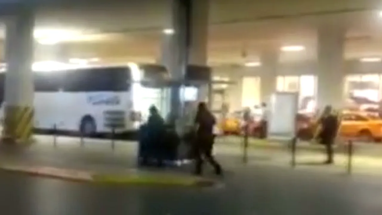 ATENTAT TERORIST la Aeroportul internaţional din Istanbul. BILANŢUL a crescut la 45 de morţi şi 239 de răniţi. Primele indicii: Atentatul, comis de reţeaua Stat Islamic - FOTO, VIDEO