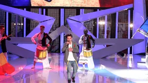 Adrian Ţuţu a început să asculte hip-hop când a descoperit La Familia şi Tupac