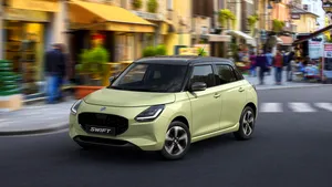 SUZUKI PREZINTĂ NOUL SWIFT ( P)