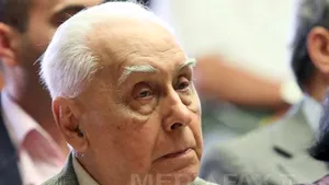 A murit Radu Câmpeanu, primul preşedinte al PNL după reînfiinţarea partidului în 1990