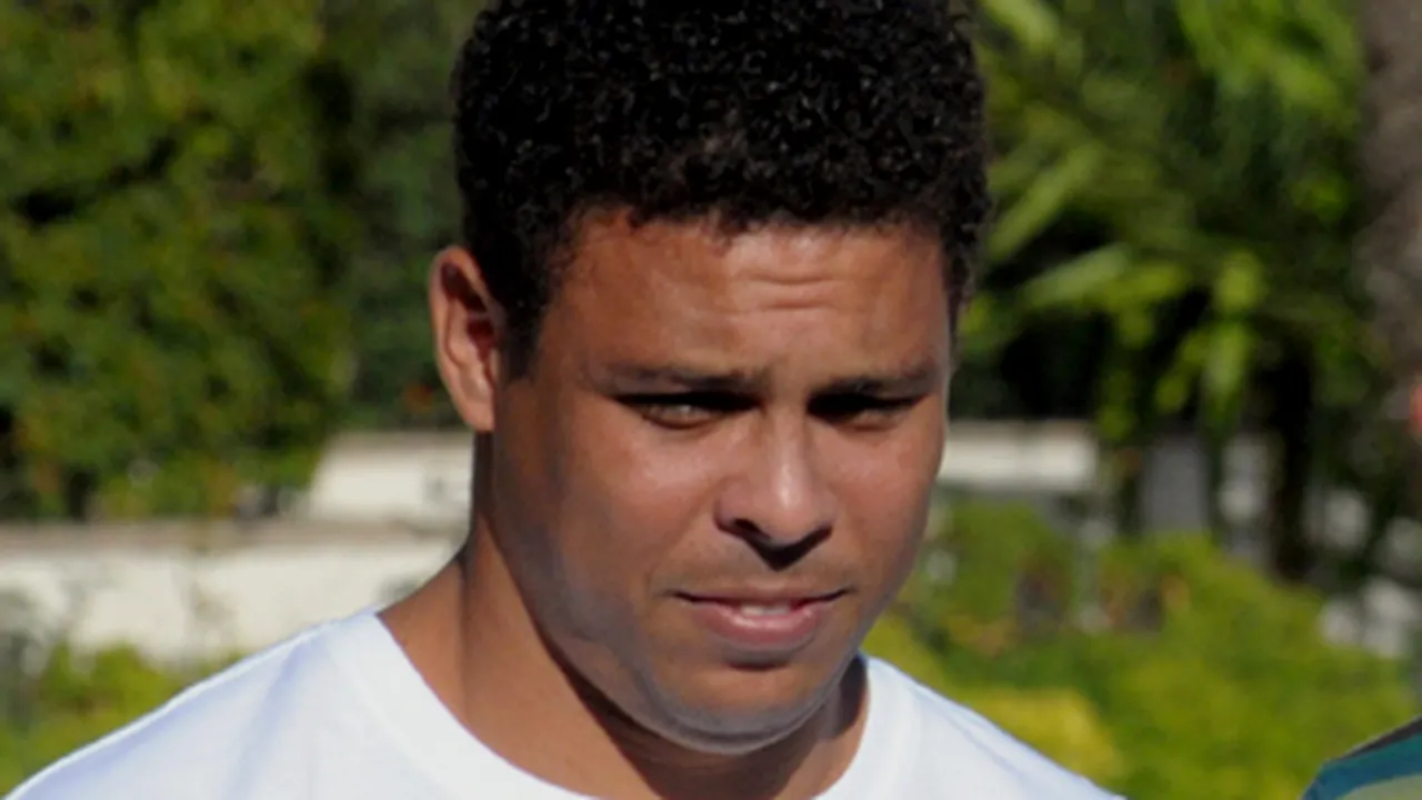 Ronaldo îşi reia antrenamentele şi vrea să-şi găsească echipă în ianuarie 2009