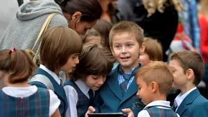 Ministerul Educaţiei: Au fost depuse 486 de cereri de înscriere în clasa I