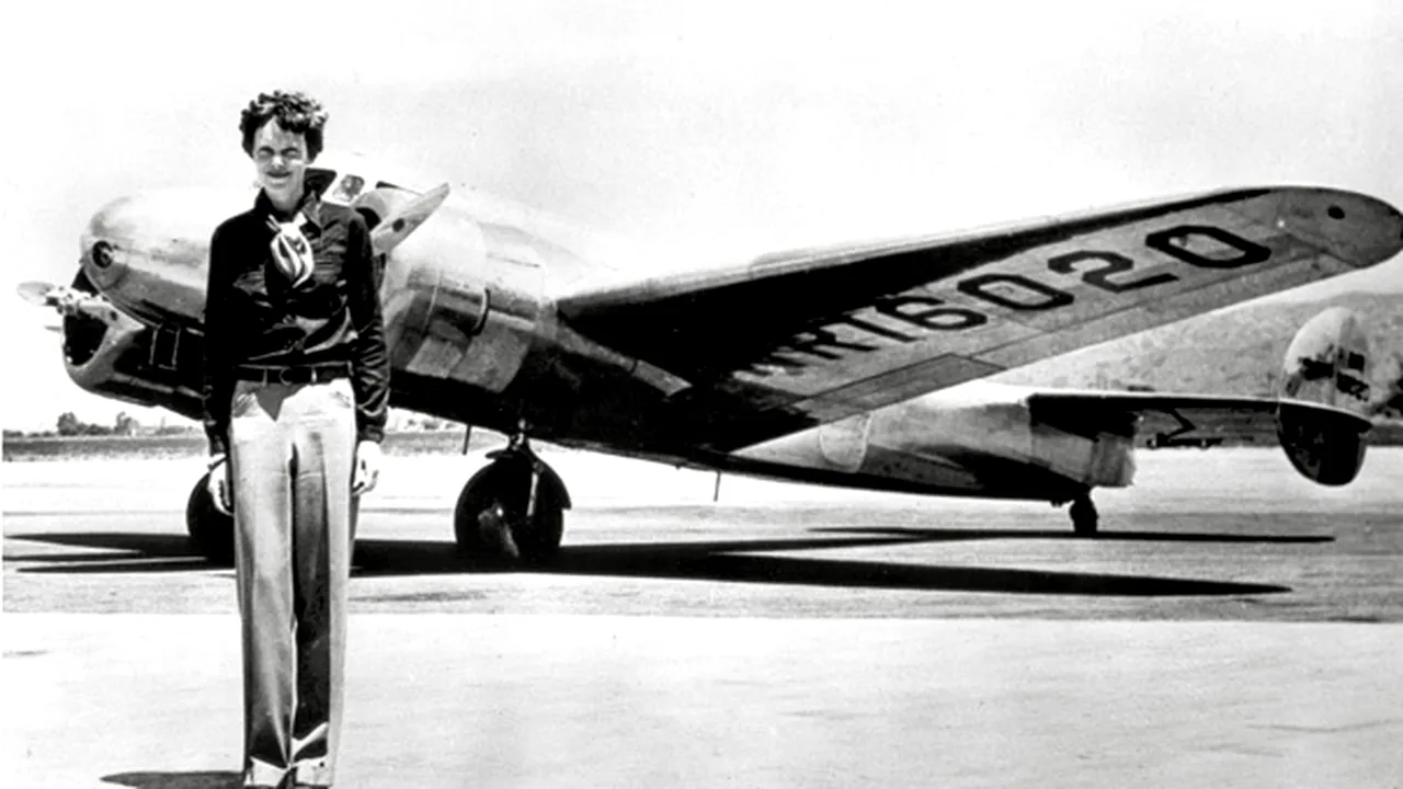 Dezvăluire dramatică despre ultimele momente din viaţa celebrei aviatoare Amelia Earhart. Zeci de oameni au auzit aceste mesaje radio, după ce avionul ei s-a prăbuşit în Pacific