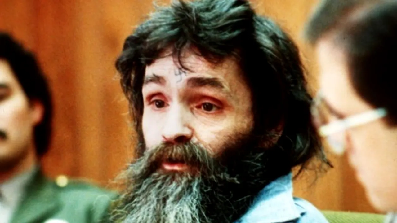 Charles Manson recunoaşte alte crime într-o înregistrare recent descoperită a unui apel telefonic
