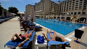 Număr record de turişti români în Bulgaria. Câţi au ales să-şi petreacă sejurul la vecini