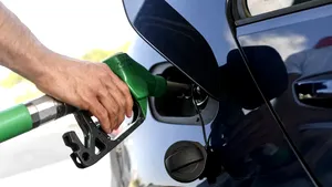 ECONOMIC Cât au crescut prețurile benzinei și motorinei în Bulgaria