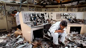 Fotojurnalism à la Steve McCurry: fotografii superbe cu oameni din toată lumea surprinşi în timp ce citesc - GALERIE FOTO