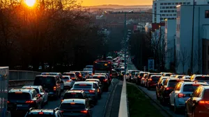 Decesele cauzate de accidentele rutiere cresc cu 15% atunci când sunt lansate albumele unor artiști de renume