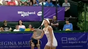 BRD Bucharest Open 2018: Mihaela Buzărnescu, criză de nervi urmată de autoaccidentare la turneul de la Bucureşti | FOTO