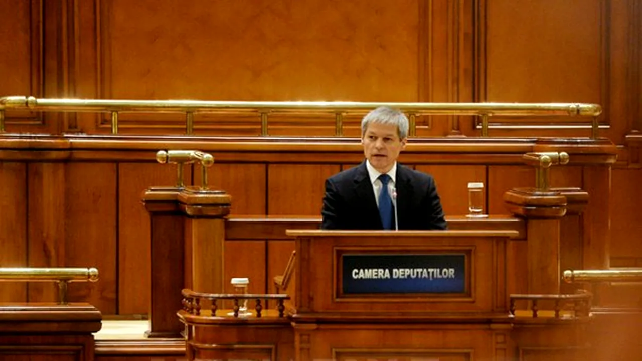 Cioloş, în Parlament: Sper să ţineţi cont de responsabilitatea ce vă revine şi de echilibrul bugetar. Am lucrat cu materialul pe care l-am găsit