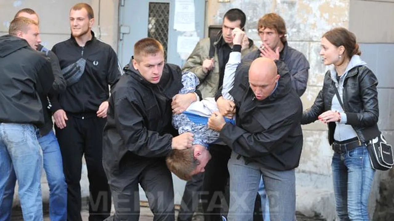 Belarus: Poliţia a dispersat violent o manifestaţie paşnică împotriva preşedintelui