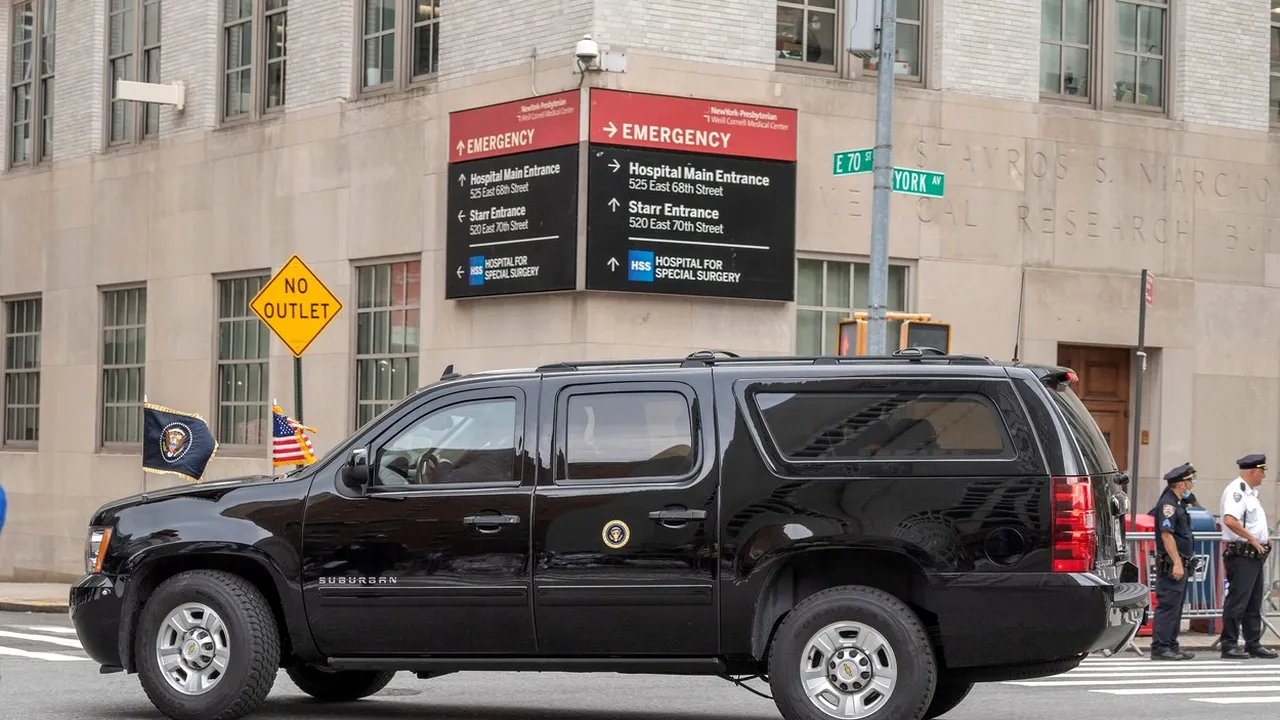 Donald Trump şi-a vizitat fratele internat la spitalul din New York