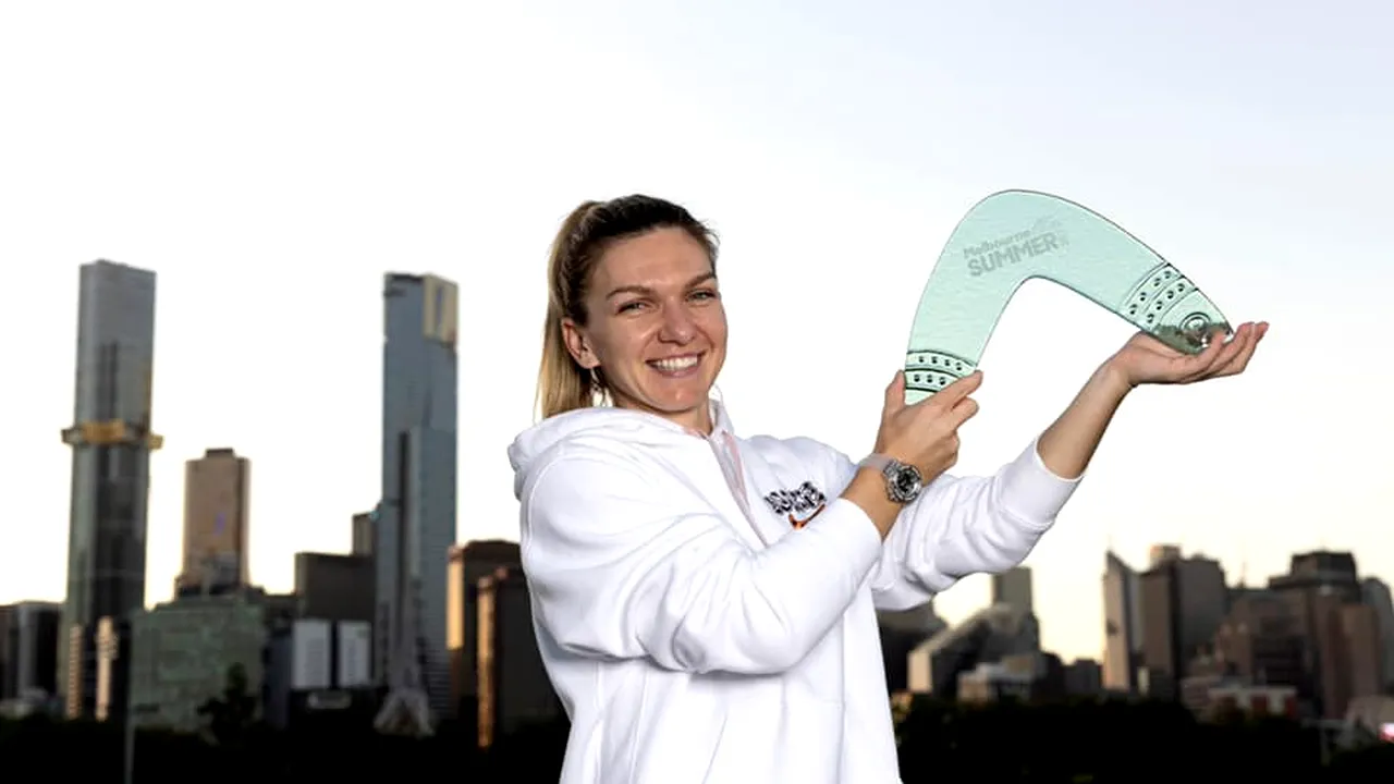 GALERIE FOTO Simona Halep s-a fotografiat cu cel de-al 23-lea trofeu câştigat în carieră