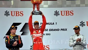 FORMULA 1: Fernando Alonso a câştigat MP al Chinei