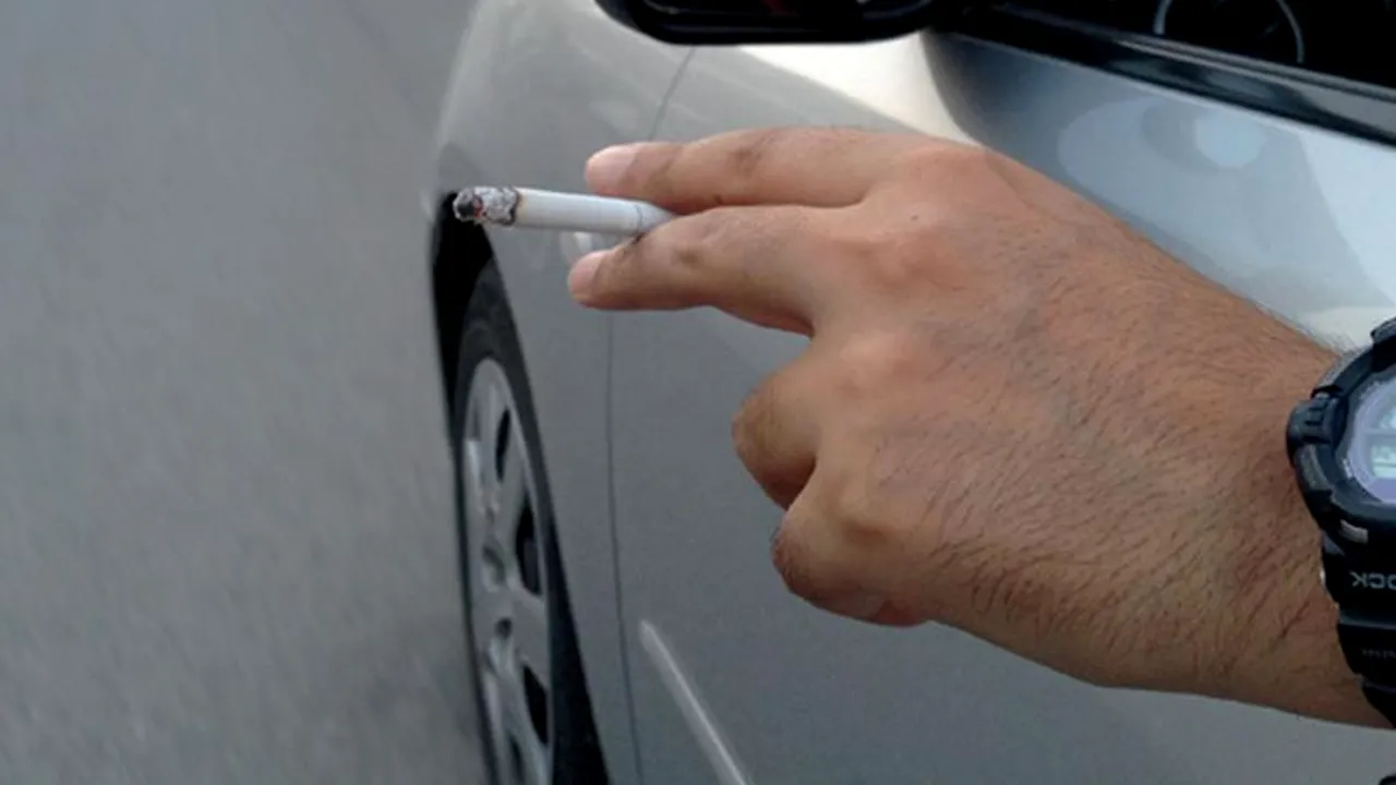 Amendă uriaşă pentru un chiştoc aruncat pe geam. Şoferul unei maşini de lux din Galaţi, bun de plată