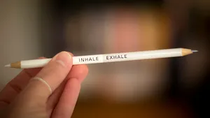 Oamenii de știință au rezolvat un mister vechi de 100 de ani despre aerul pe care îl respirăm