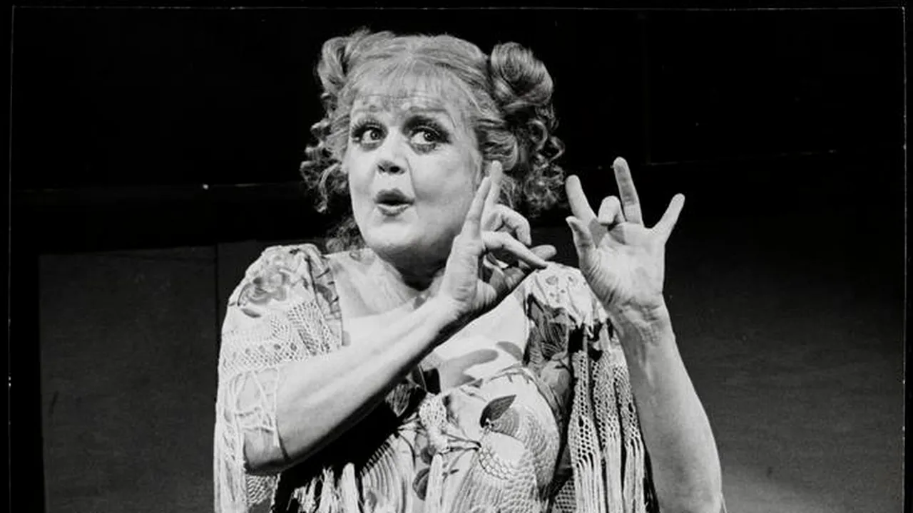 Actriţa Angela Lansbury a încetat din viaţă la 96 de ani