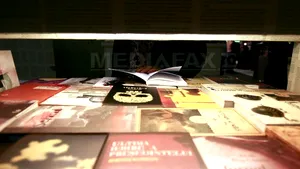 Biografia lui Hitler, de Ian Kershaw, va fi lansată sâmbătă, la Târgul de carte 