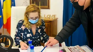 O catastrofă ecologică. Avertismentul dat de primarul din Câmpulung Muscel: întreaga comunitate este în pericol din cauza deşeurilor ARO