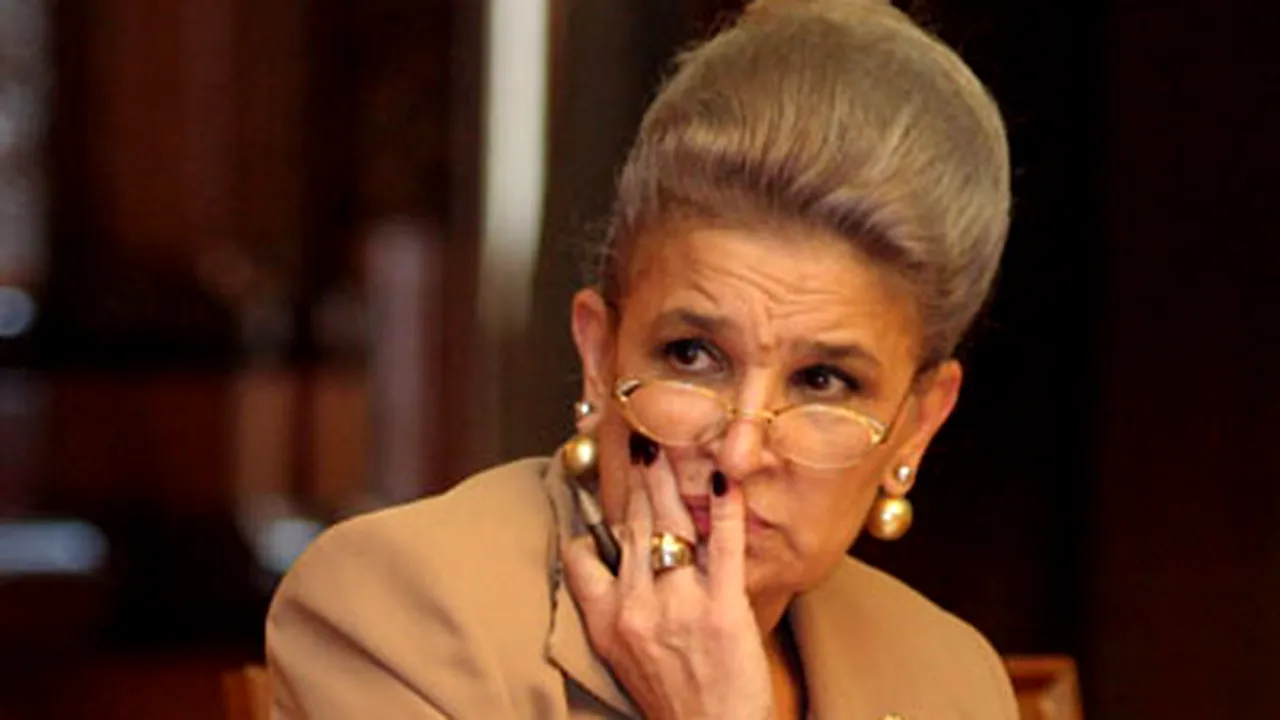 Aura Vasile: Udrea tăinuieşte informaţii