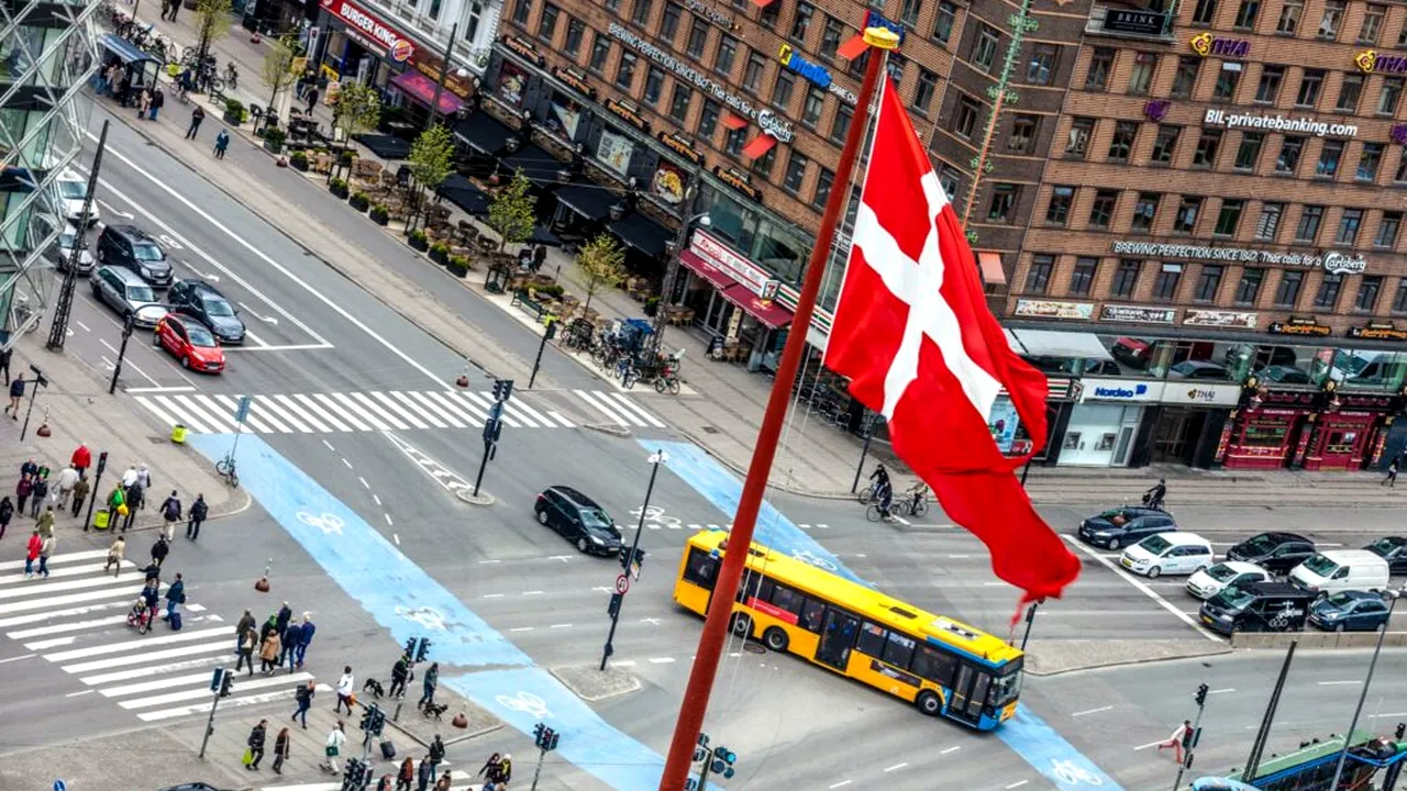 Criza petrolului se adâncește: Danemarca își îndeamnă cetățenii să renunțe la mașinile personale