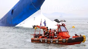 Cadavrul liceanului care a dat alerta privind naufragiul feribotului sud-coreean a fost recuperat