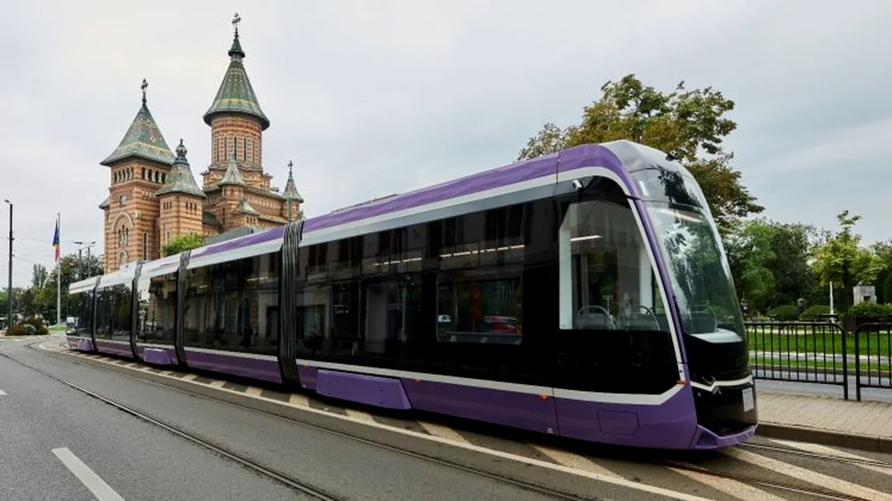 Timişoara a primit primul tramvai polonez, din lotul de 17 semnat la începutul anului, pentru care a plătit 1,9 milioane de euro bucata