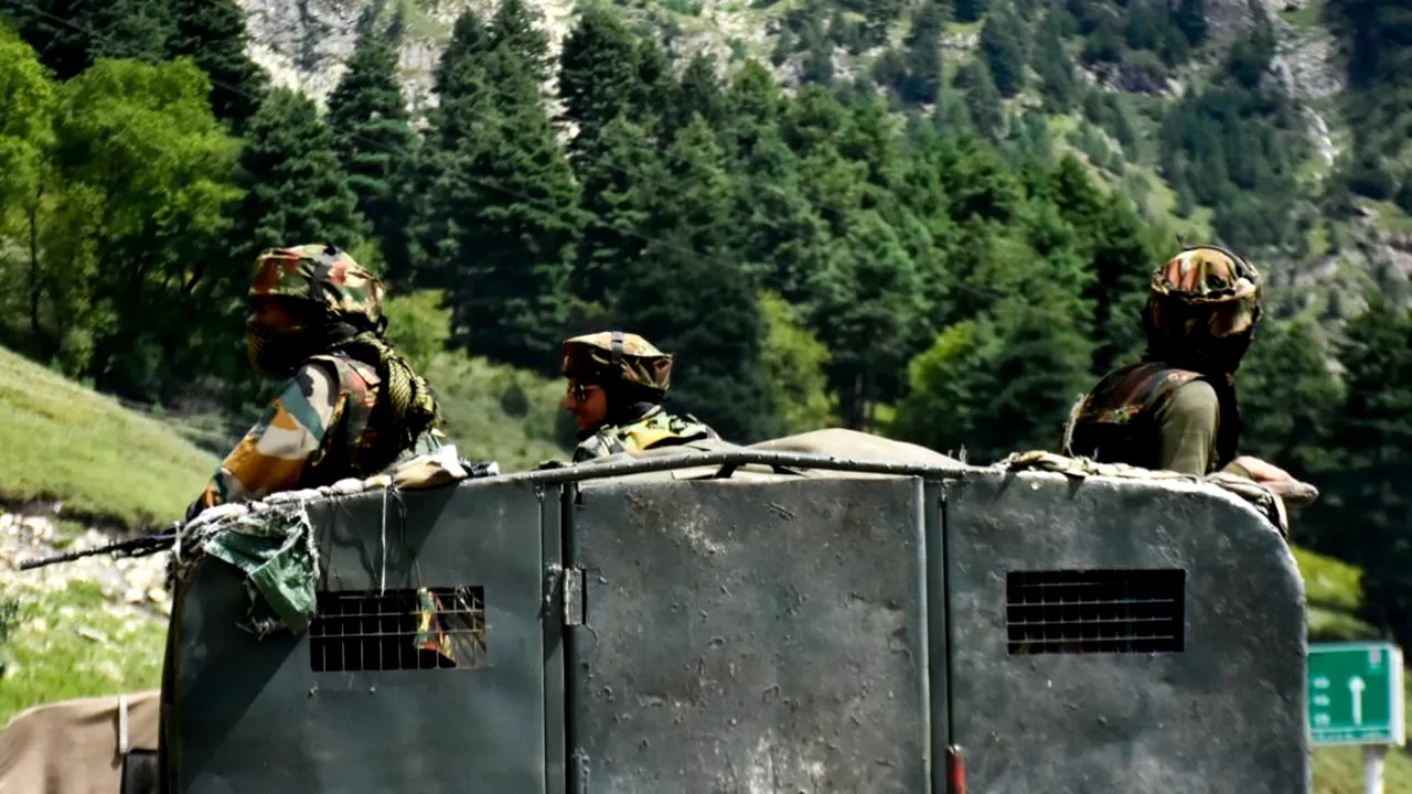 India investește masiv în infrastructura din Himalaya, pe fondul tensiunilor cu China