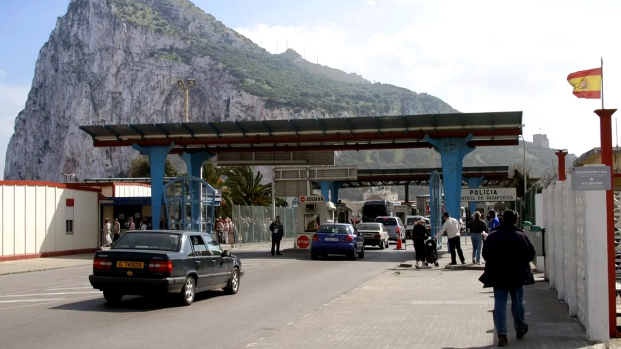 Moment istoric, după Brexit: celebra graniță dintre Spania și Gibraltar dispare
