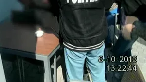 Patru cetăţeni israelieni şi trei români, printre care şi Mihai Mila, reţinuţi în dosarul de recuperări de bani cu violenţe - VIDEO