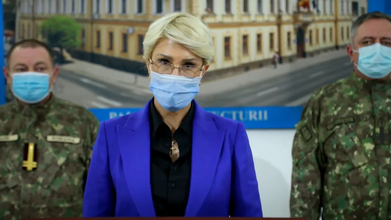 VIDEO Raluca Turcan prezintă conducerea militară la Spitalul Clinic Judeţean de Urgenţă Sibiu