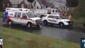 Un avion s-a PRĂBUŞIT pe două case, în statul american Connecticut - VIDEO